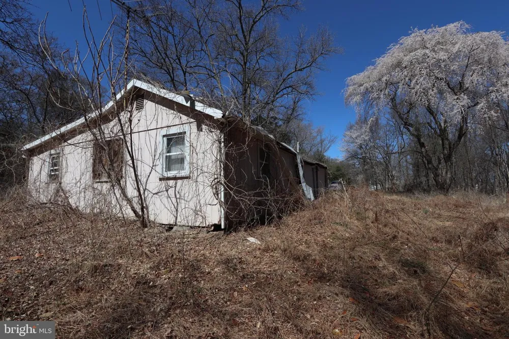 11225 RABY ROAD Waldorf, MD 20601