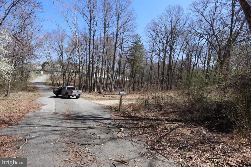 11225 RABY ROAD Waldorf, MD 20601
