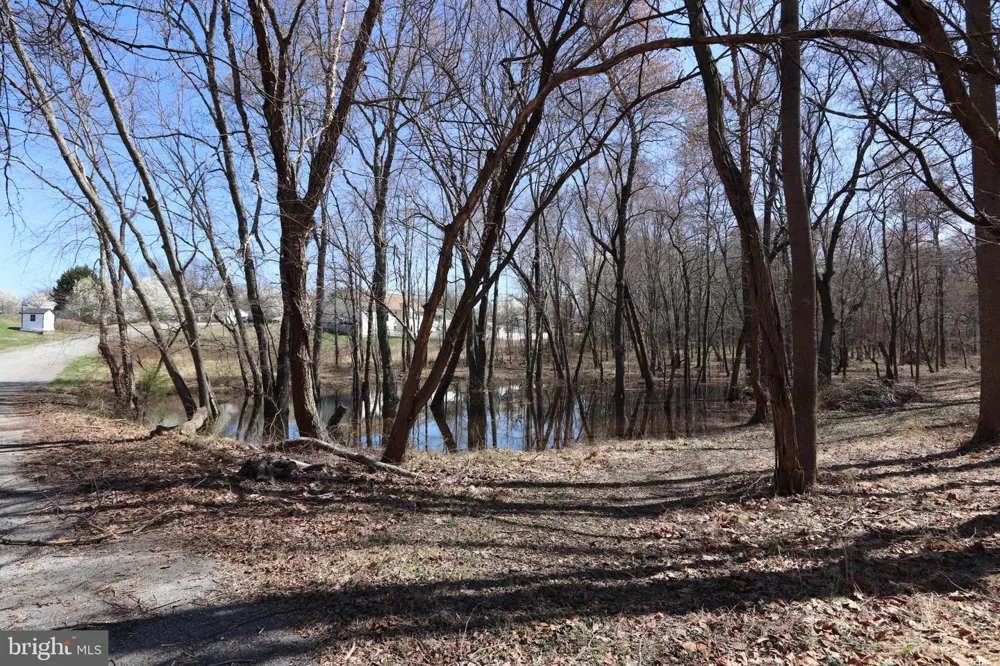 11225 RABY ROAD Waldorf, MD 20601