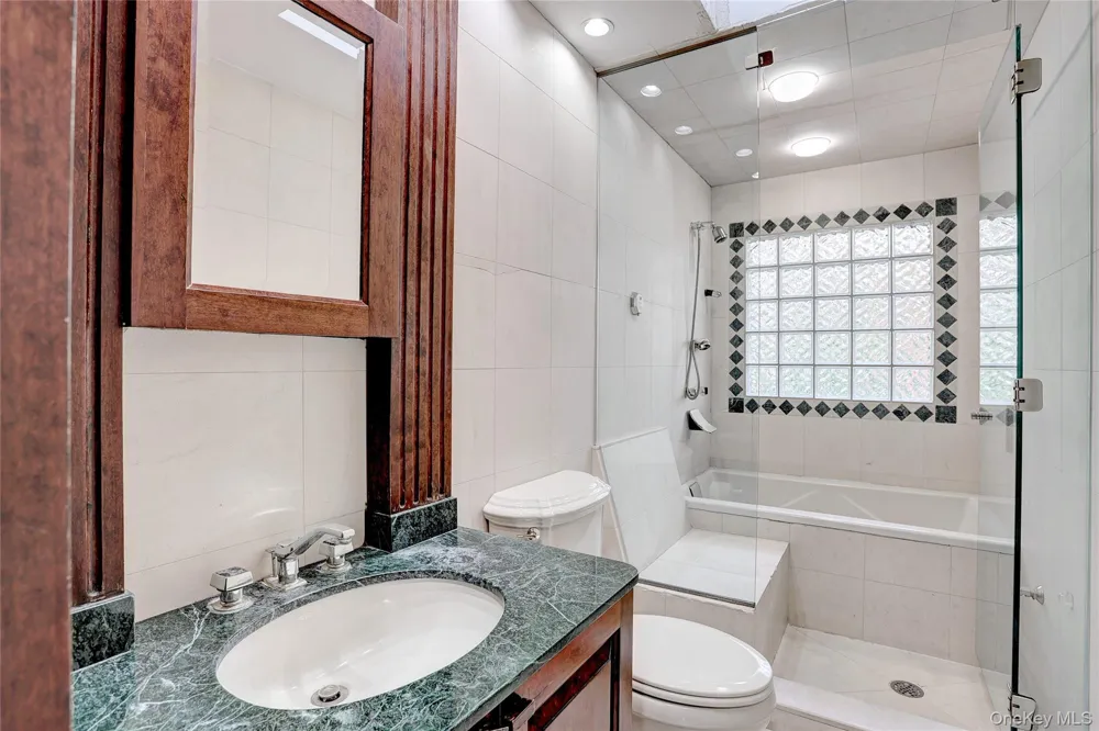 23 Sherwood Ridge Road Pomona, NY 10970