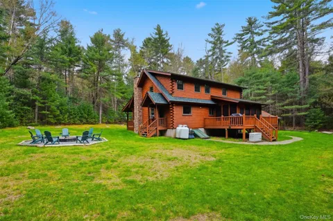 924 Forestburgh Road