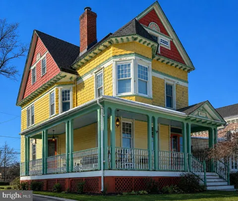 853 BERKELEY AVENUE