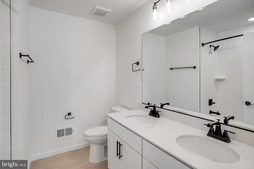 7099 RESOLUTION WAY Ruther Glen, VA 22546