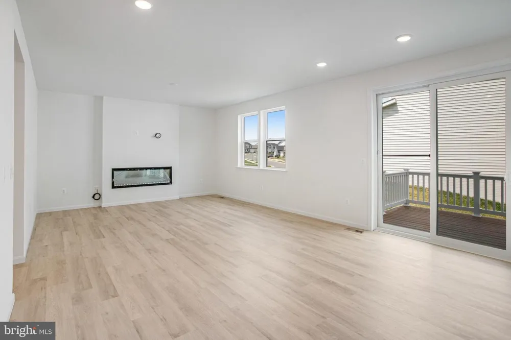 7099 RESOLUTION WAY Ruther Glen, VA 22546