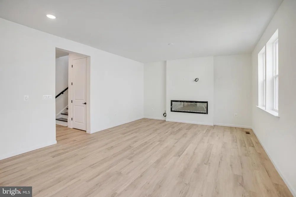 7099 RESOLUTION WAY Ruther Glen, VA 22546