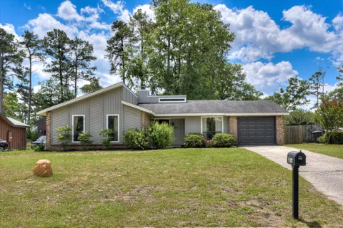3926 Creekwood Lane
