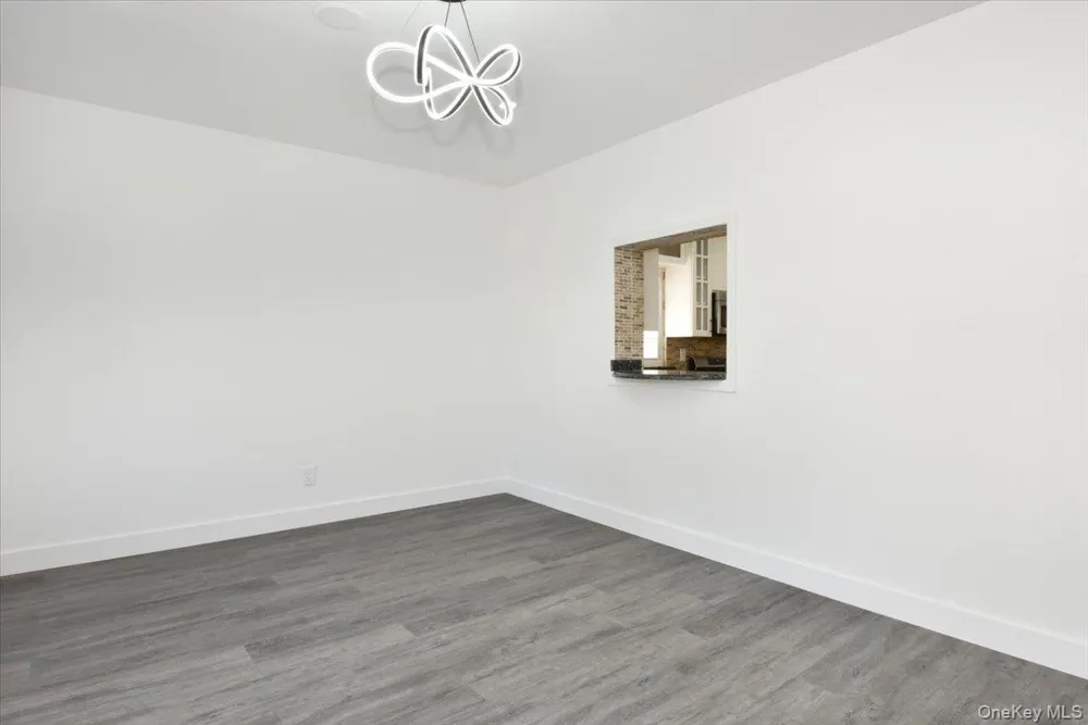 7627 175th Street Fresh Meadows, NY 11366