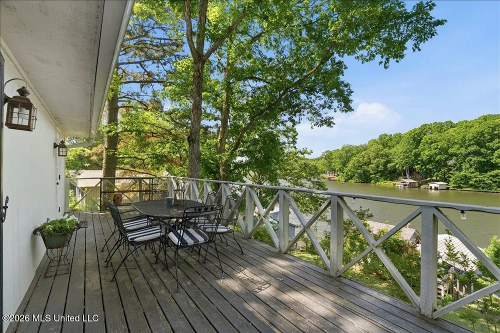 1827 Snow Lake Drive Ashland, MS 38603