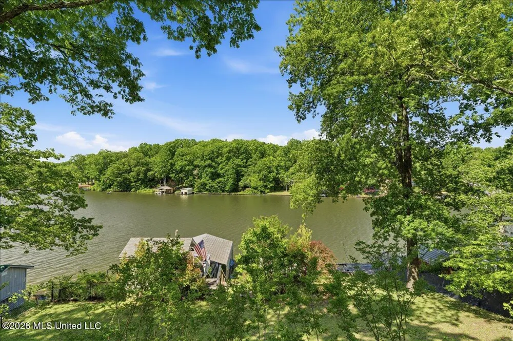 1827 Snow Lake Drive Ashland, MS 38603
