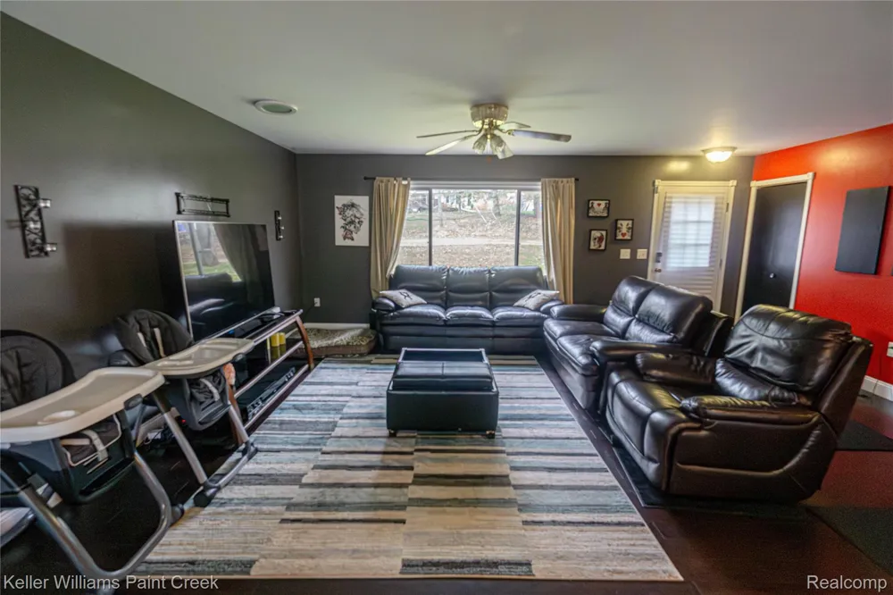 228 Clearview Drive Lyon Township, MI 48653