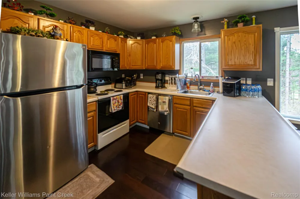 228 Clearview Drive Lyon Township, MI 48653