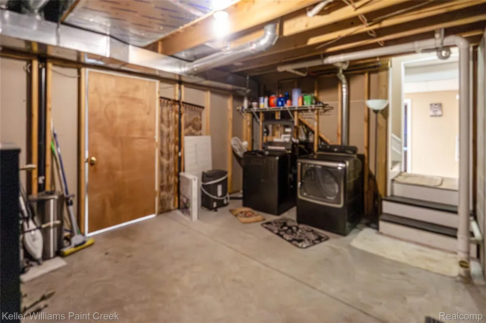 228 Clearview Drive Lyon Township, MI 48653