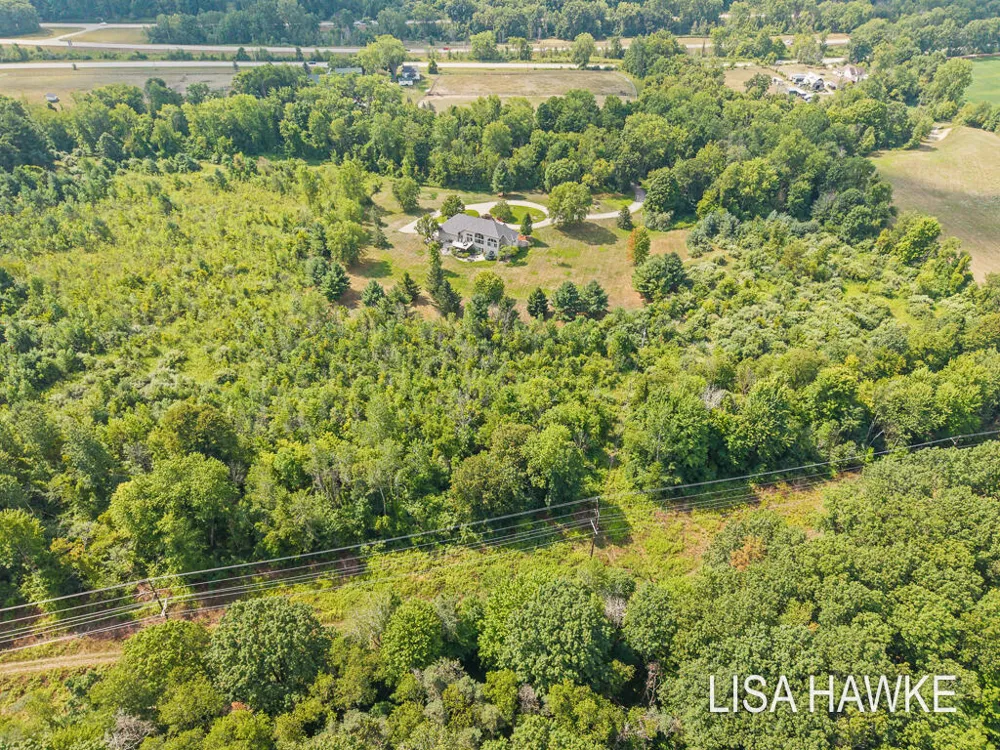 10365 Cleveland Street Crockery Township, MI 49448