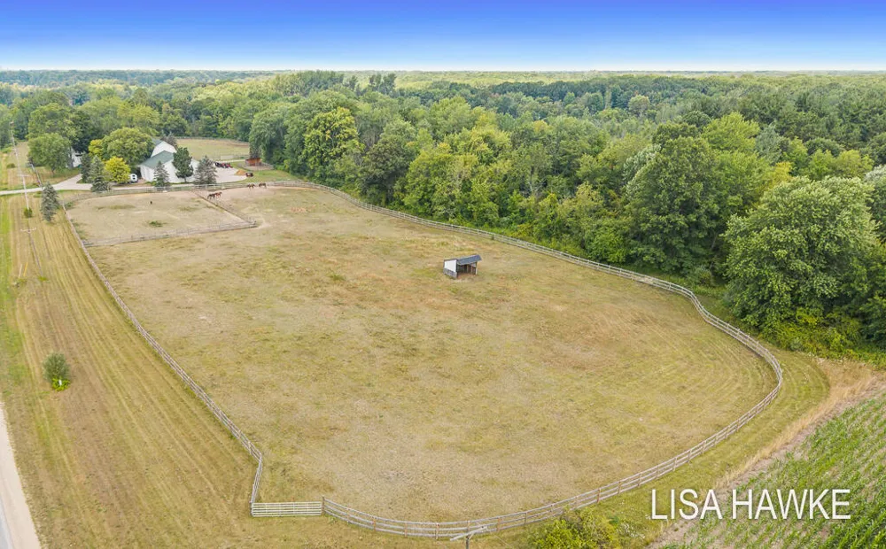 10365 Cleveland Street Crockery Township, MI 49448