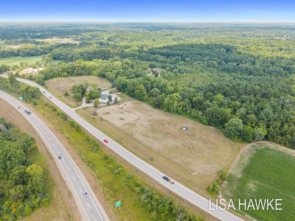10365 Cleveland Street Crockery Township, MI 49448