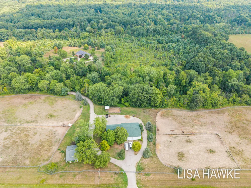 10365 Cleveland Street Crockery Township, MI 49448