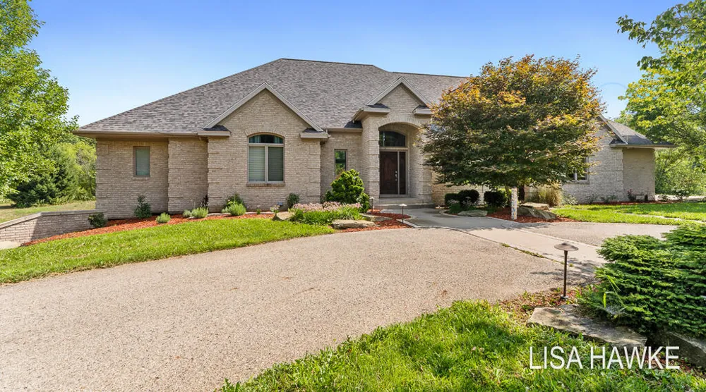 10365 Cleveland Street Crockery Township, MI 49448