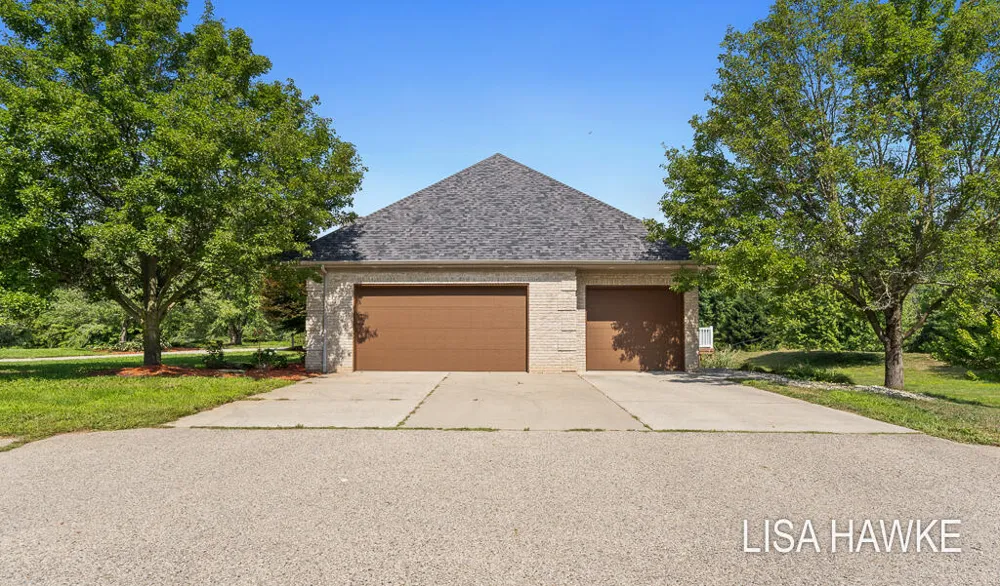 10365 Cleveland Street Crockery Township, MI 49448