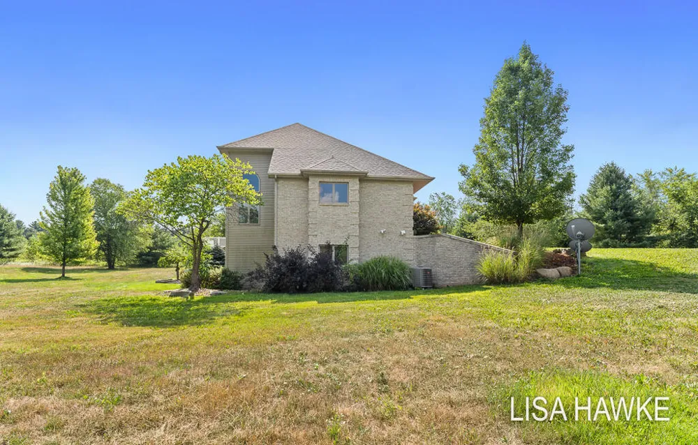 10365 Cleveland Street Crockery Township, MI 49448
