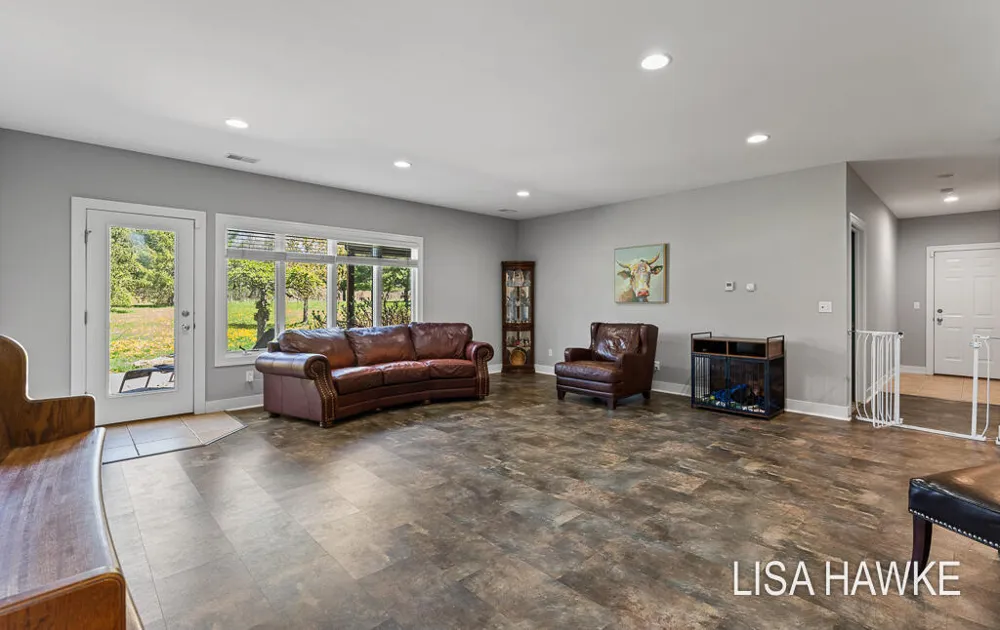 10365 Cleveland Street Crockery Township, MI 49448