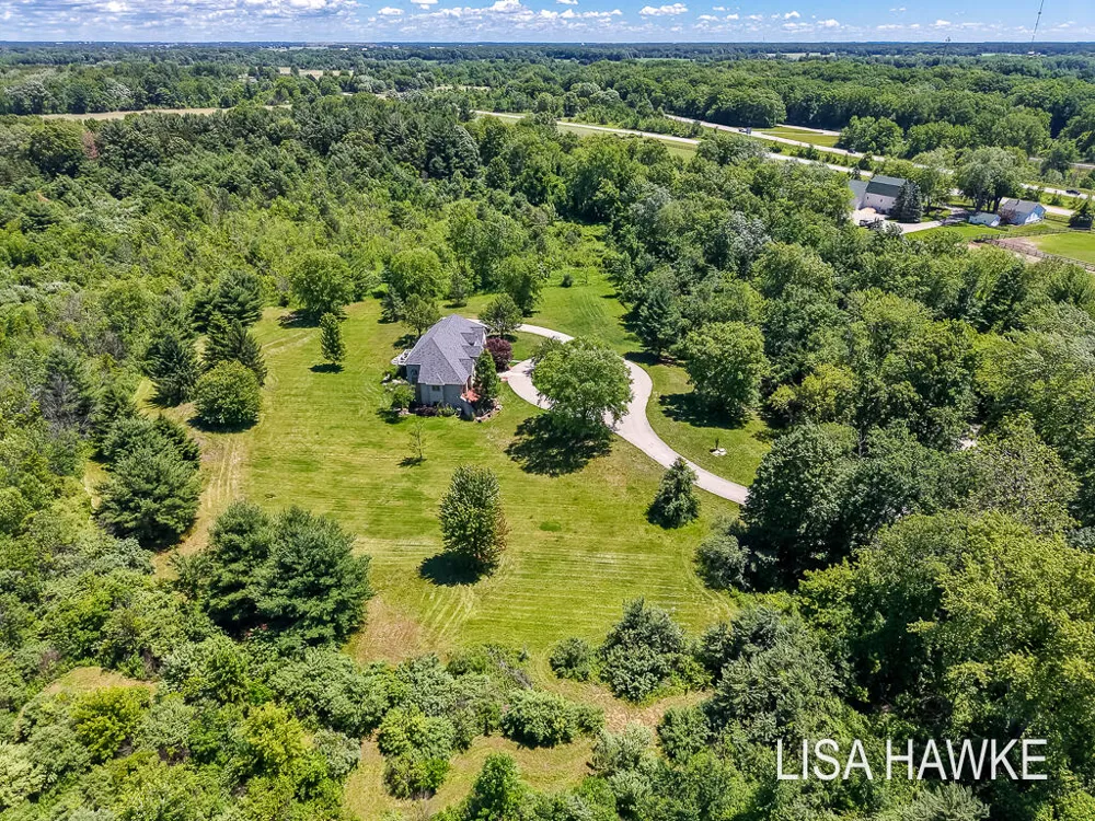 10365 Cleveland Street Crockery Township, MI 49448