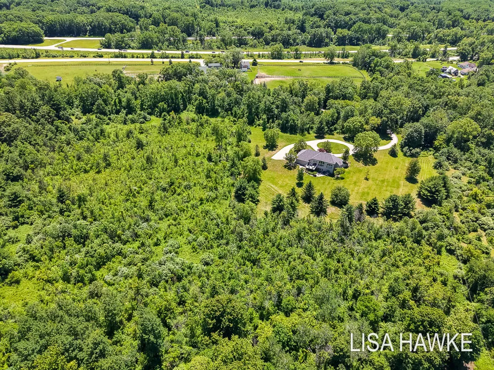 10365 Cleveland Street Crockery Township, MI 49448