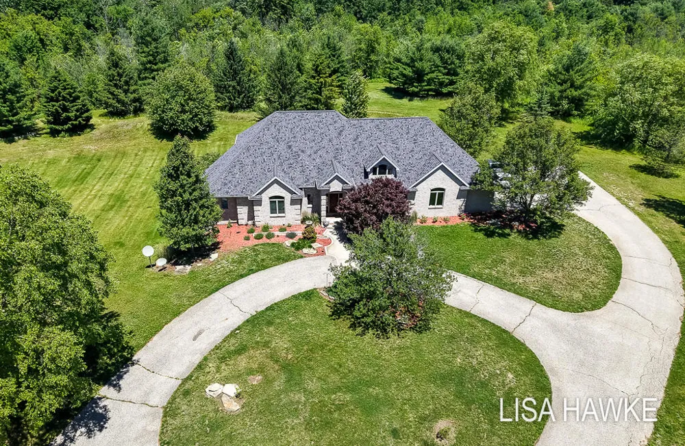10365 Cleveland Street Crockery Township, MI 49448