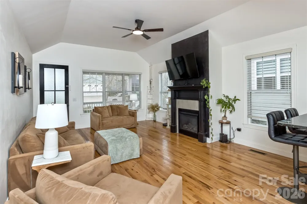 84 Rose Creek Road Leicester, NC 28748