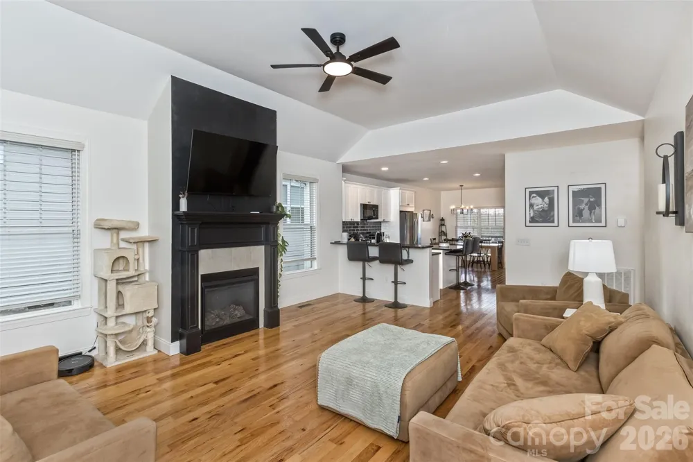 84 Rose Creek Road Leicester, NC 28748