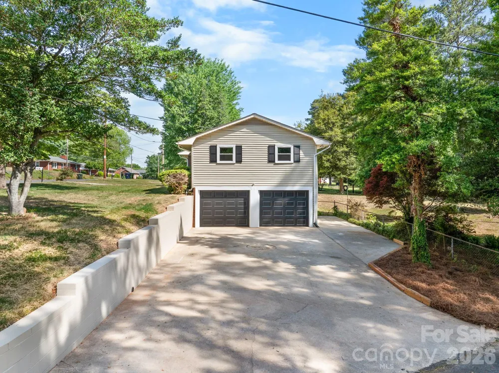 26 Eastside Drive Lexington, NC 27292