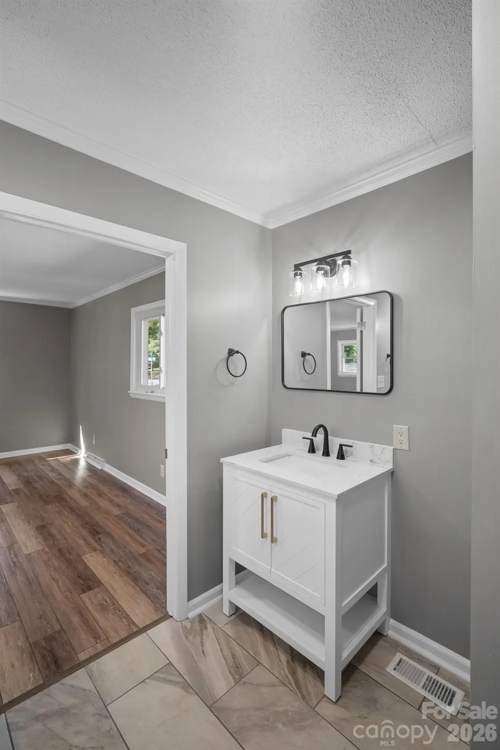 26 Eastside Drive Lexington, NC 27292