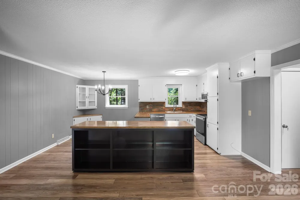 26 Eastside Drive Lexington, NC 27292