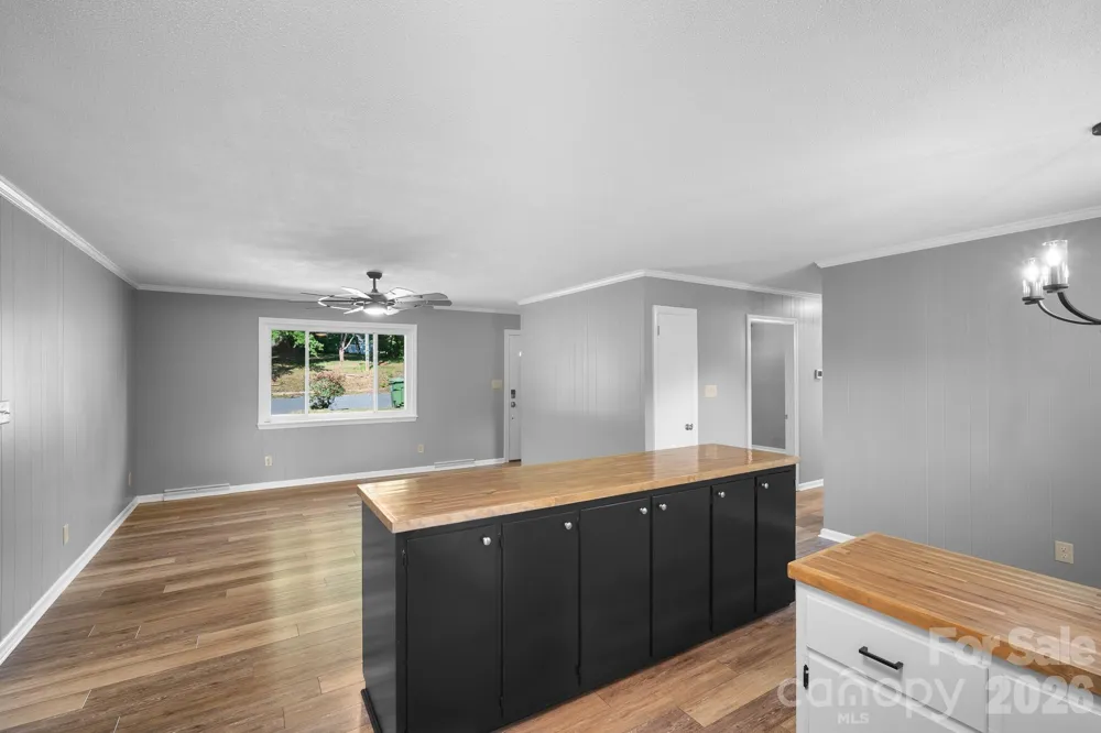 26 Eastside Drive Lexington, NC 27292