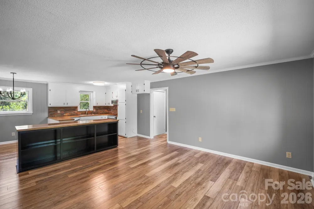 26 Eastside Drive Lexington, NC 27292