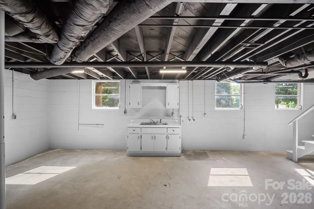 26 Eastside Drive Lexington, NC 27292