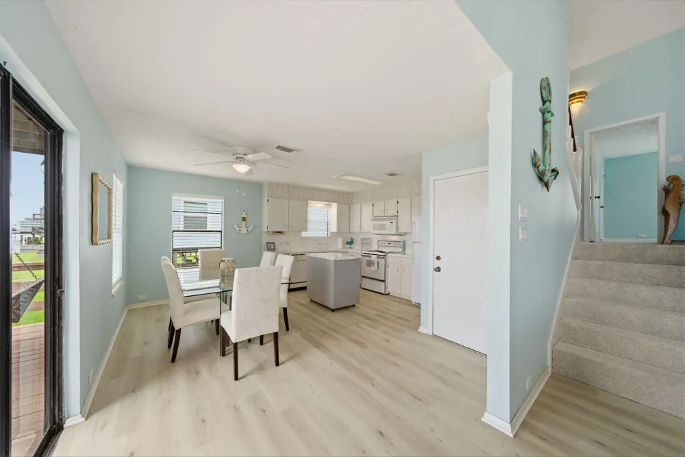 215 Redfish Drive Freeport, TX 77541
