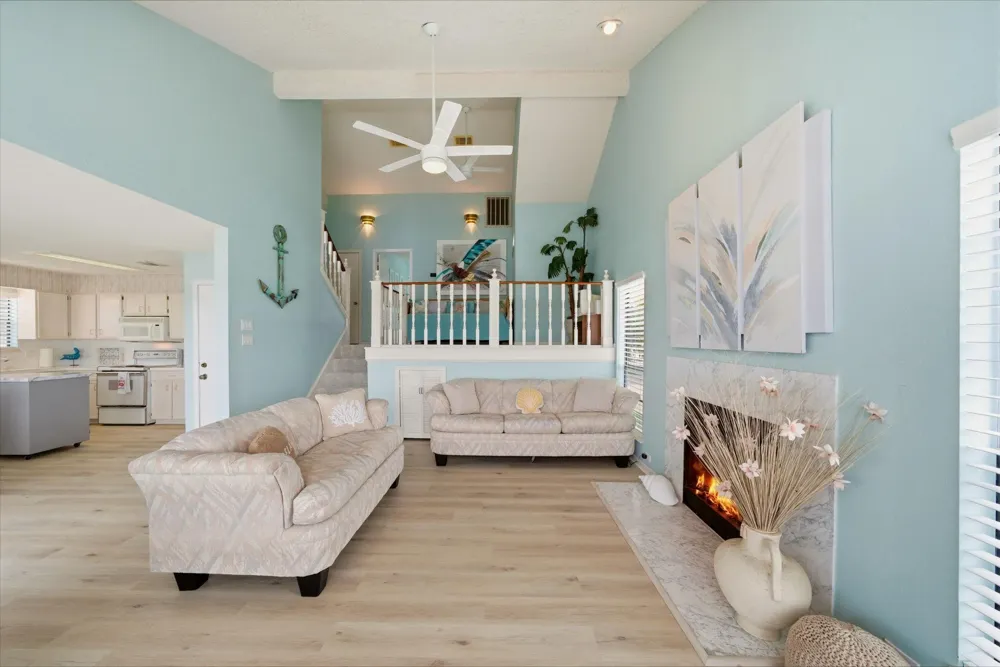 215 Redfish Drive Freeport, TX 77541