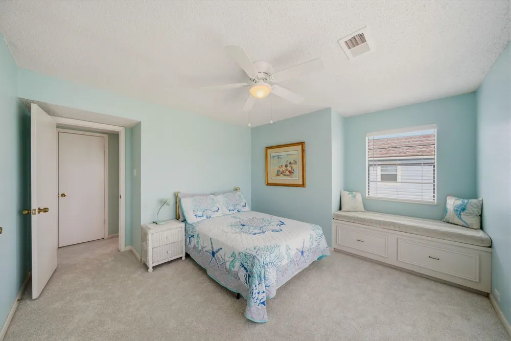 215 Redfish Drive Freeport, TX 77541