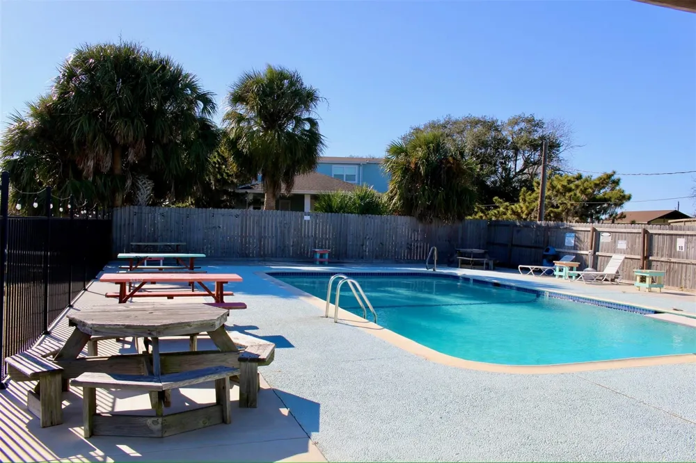 215 Redfish Drive Freeport, TX 77541