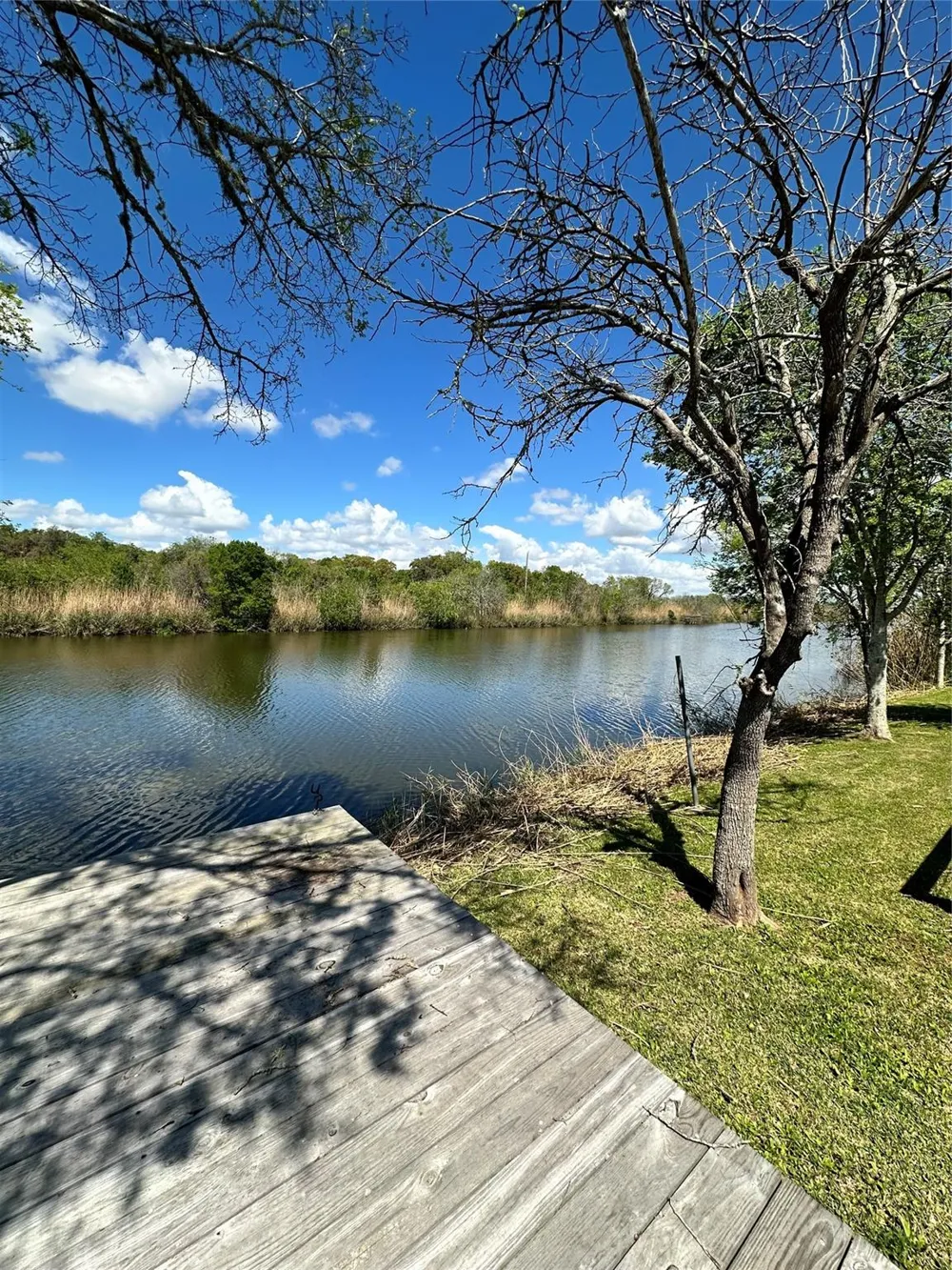 1910 Duncan Drive Oyster Creek, TX 77541