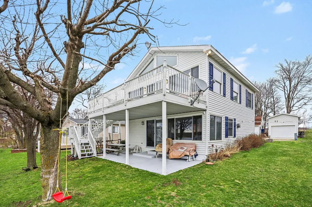 828 Werners Landing Drive Bronson, MI 49028
