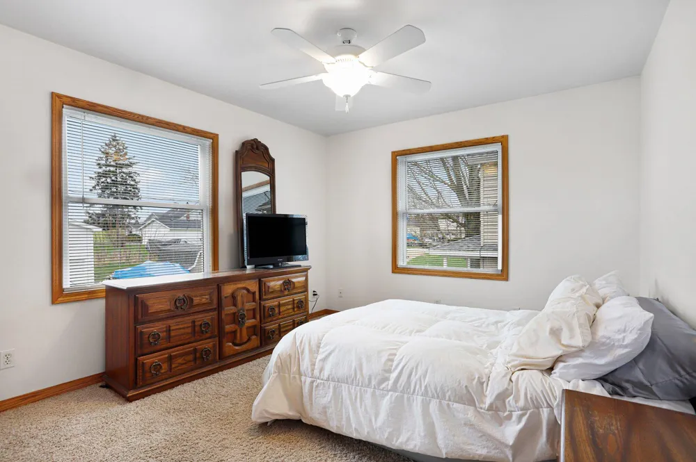 828 Werners Landing Drive Bronson, MI 49028