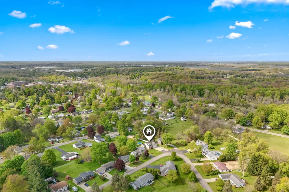 301 Case Street Jonesville, MI 49250