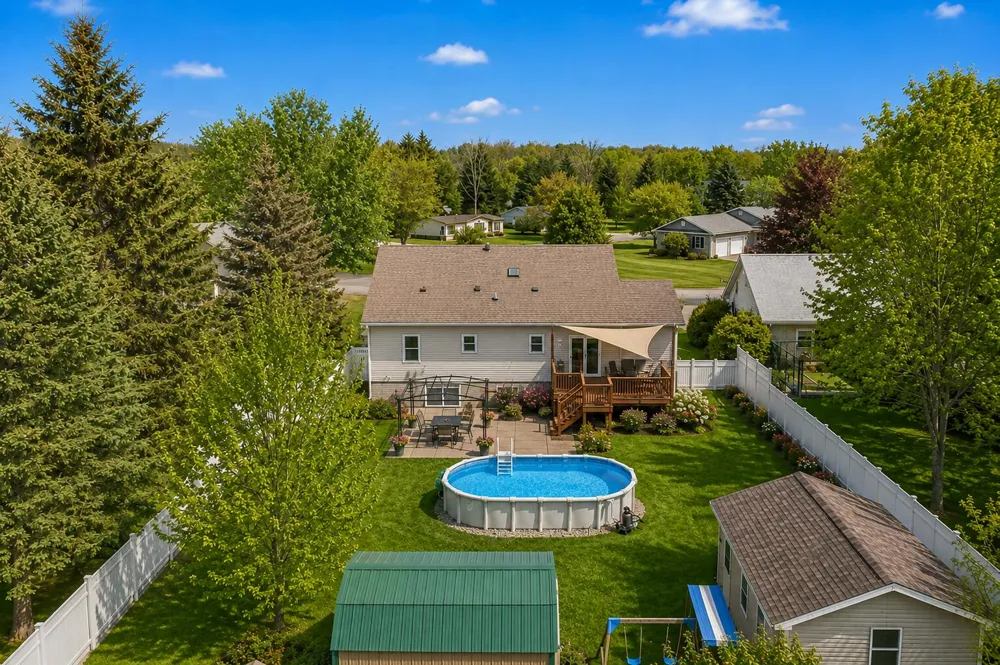 301 Case Street Jonesville, MI 49250