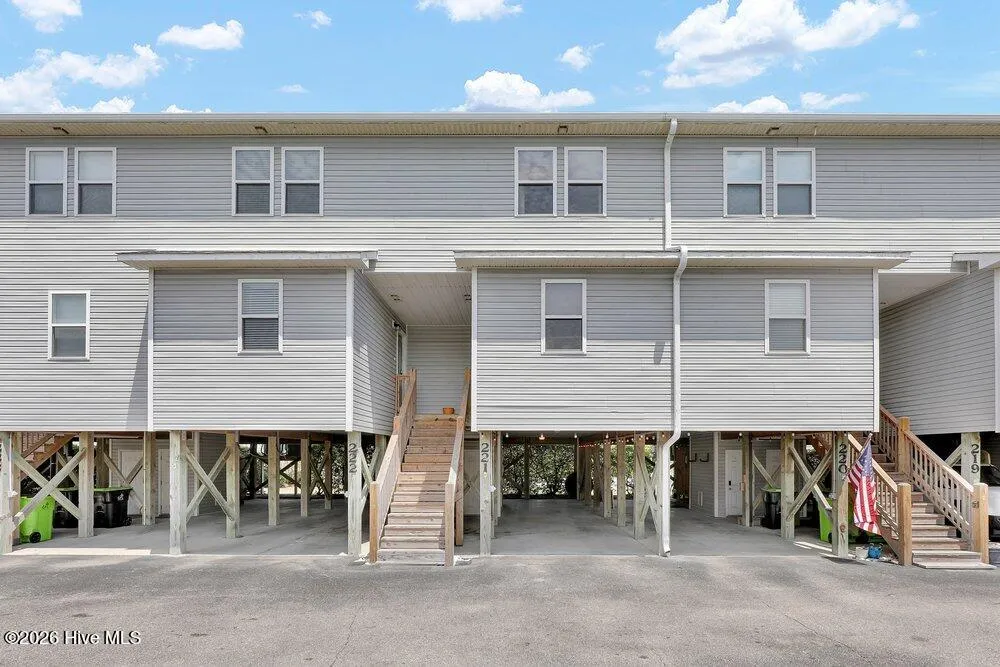 221 Lazy Day Drive Surf City, NC 28445
