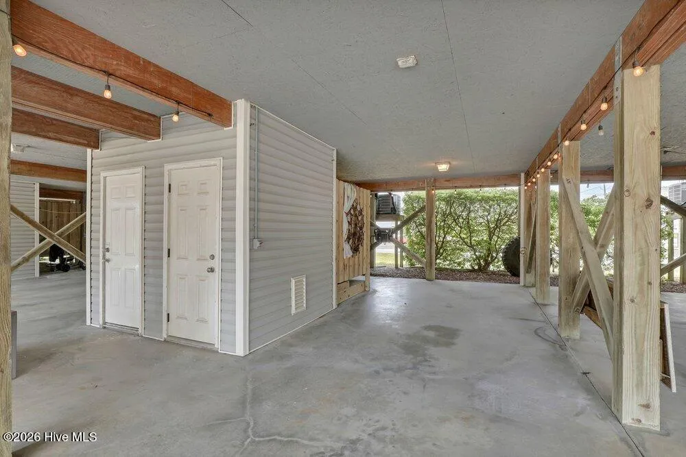 221 Lazy Day Drive Surf City, NC 28445