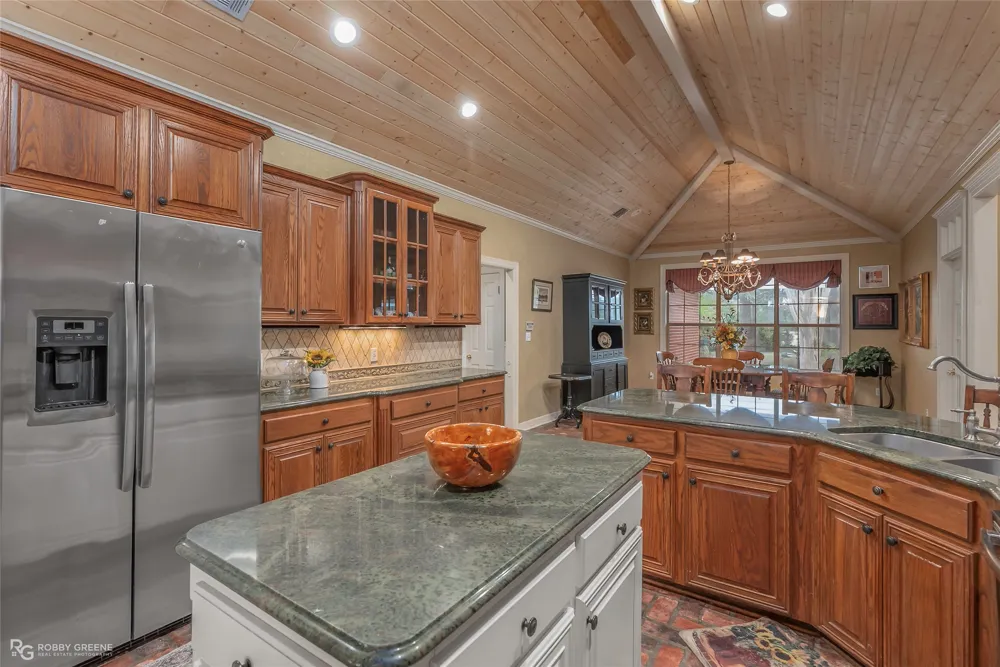 400 Crouch Road Benton, LA 71006
