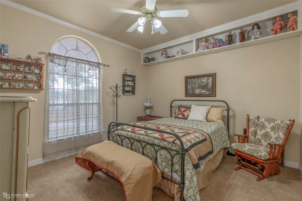 400 Crouch Road Benton, LA 71006