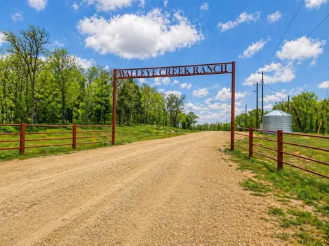 1215 Walleye Creek Trail