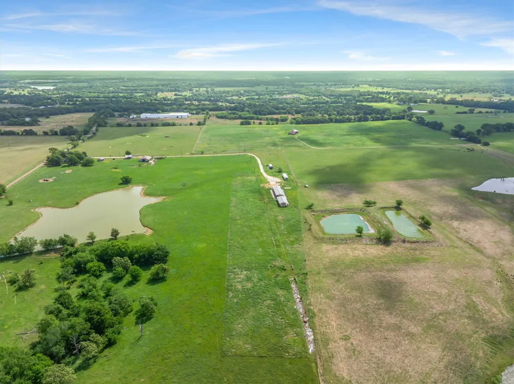 609 VZ County Road 1117 Grand Saline, TX 75140
